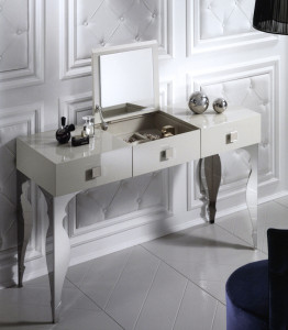 Консоль  DV HOME COLLECTION HENRY concolle