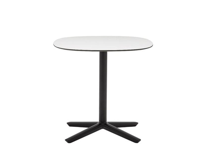 Низкий квадратный журнальный столик из дерева Andreu World QUATTRO OCCASIONAL HPL SQUARE ARCH-00080015 - Вид №2