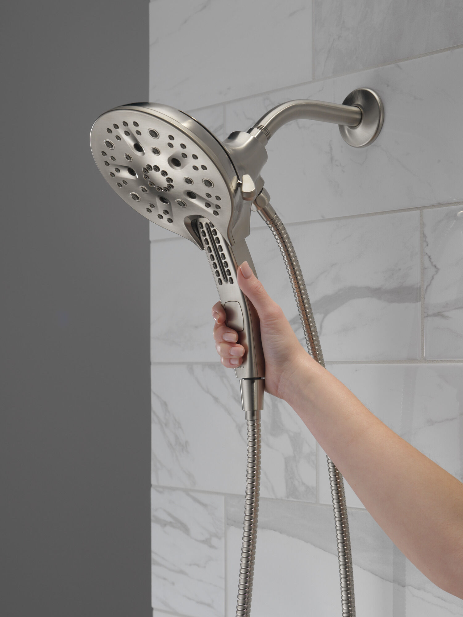 In2ition® H2Okinetic® Душ два в одном с 5 настройками Delta Faucet 58620-SS-PK - Вид №12