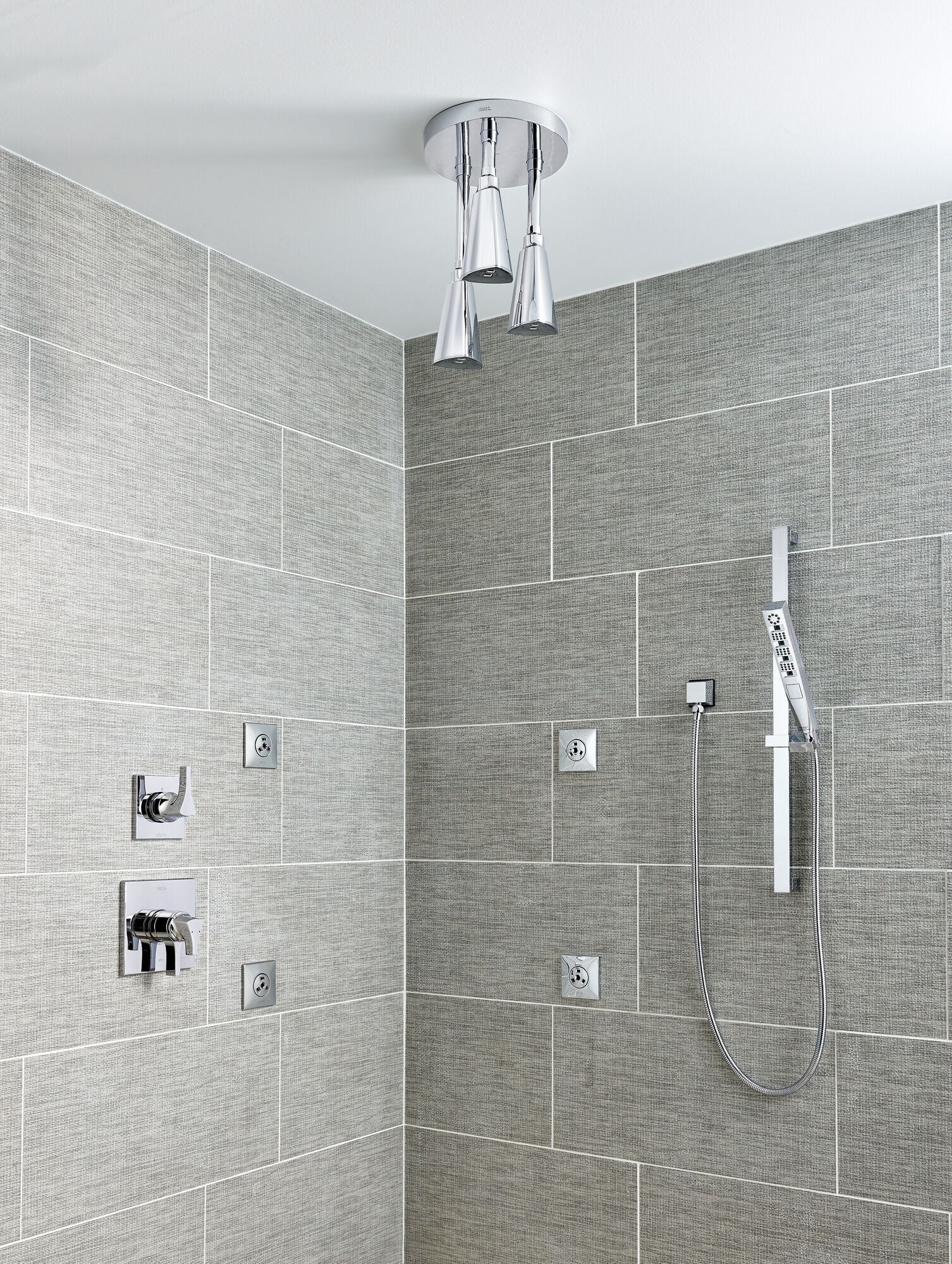 57140 H2Okinetic® Подвесная душевая лейка Raincan Delta Faucet Universal Showering Хром  - Вид №23