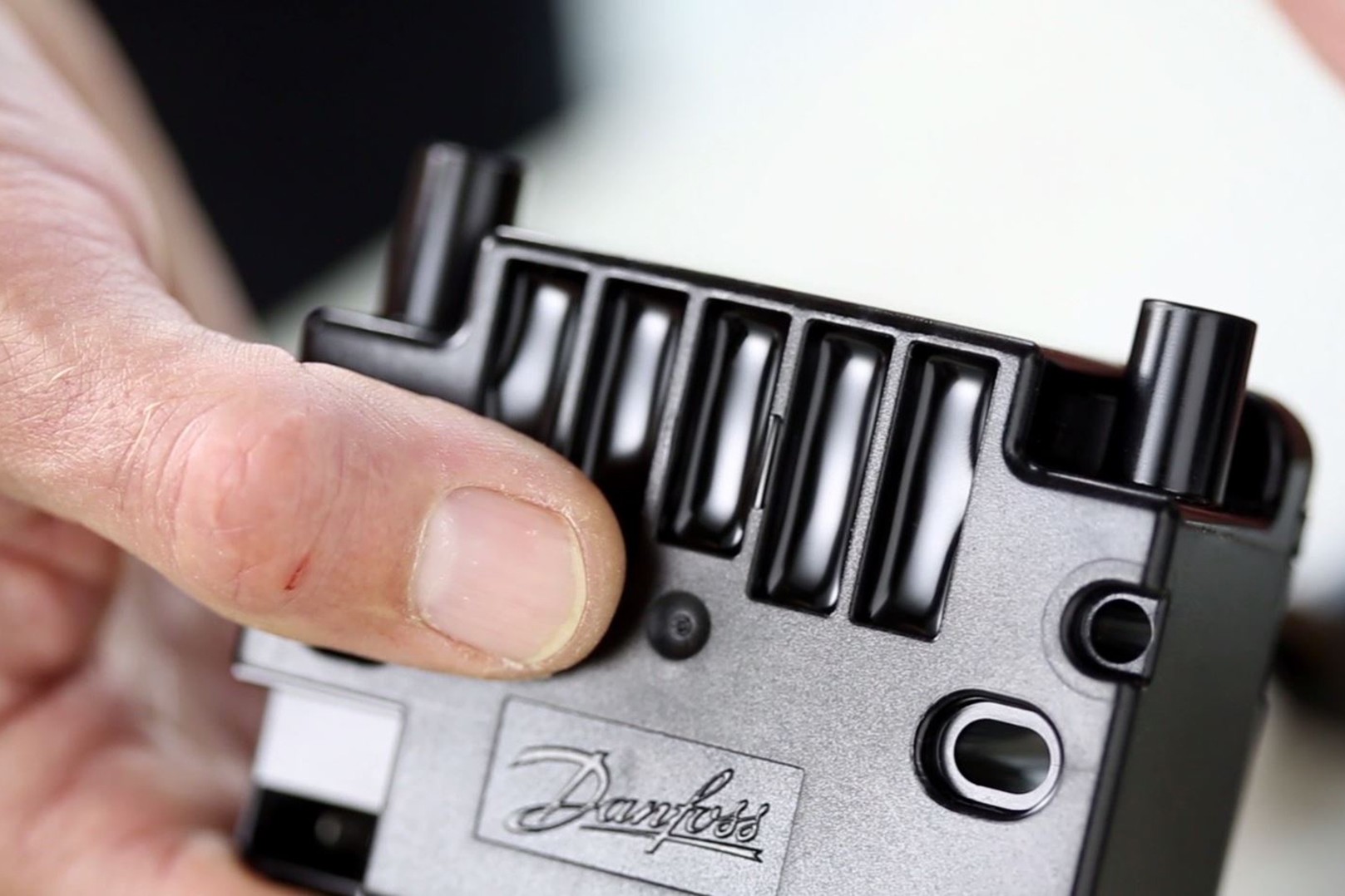 Danfoss Блоки зажигания EBI4 1P (120V) Блок зажигания 052F4063  - Вид №1