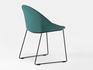 Стул с мягкой тканью