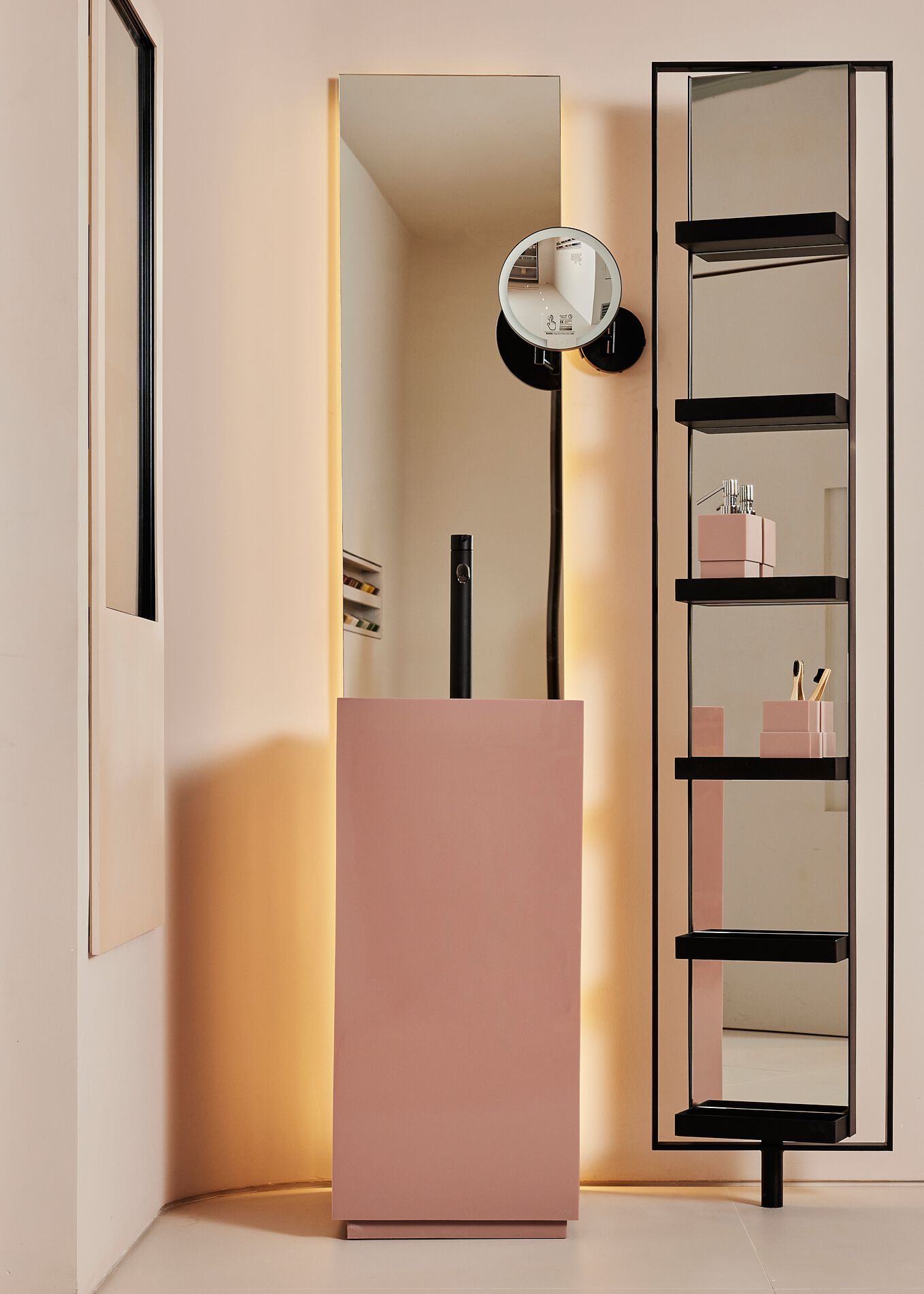 Отдельно стоящий квадратный умывальник из смолы Vallvé WALL ARCH-00109669 - Вид №4