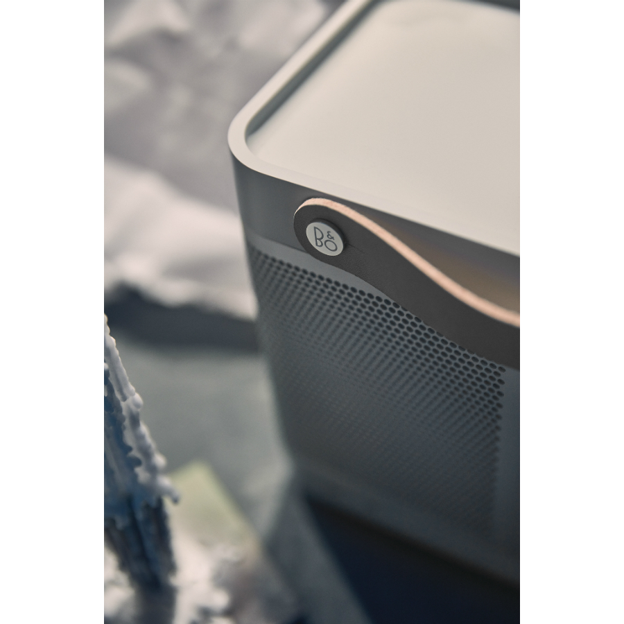 Акустика портативная Beolit 17, белая Bang & Olufsen 1280346 - Вид №3