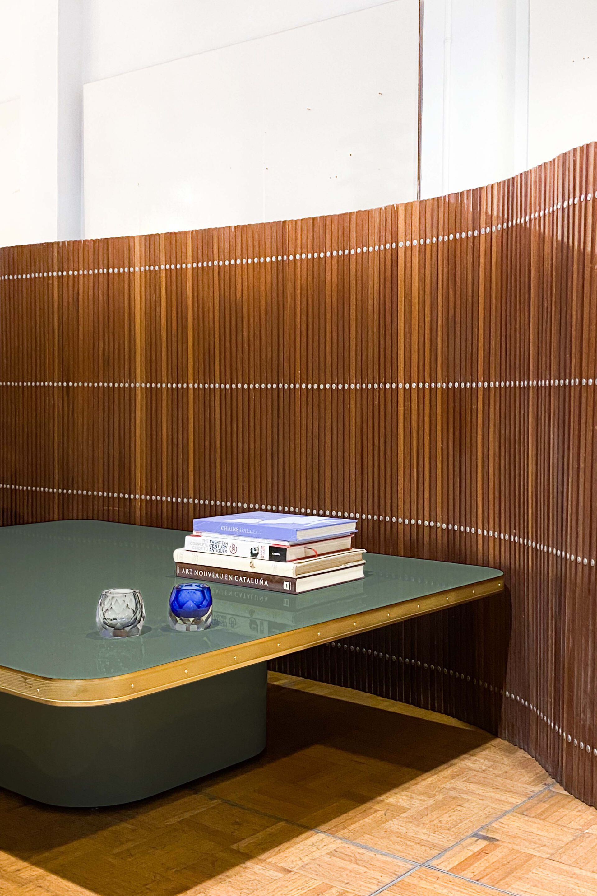 Низкий журнальный столик Jover+Valls Antique Boutique-Juliet ARCH-00059182 - Вид №3