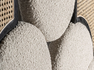 Изголовье для двуспальной кровати