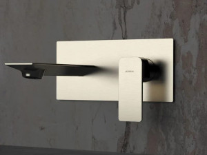 Однорычажный настенный смеситель для раковины