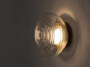 Стеклянный светодиодный настенный светильник