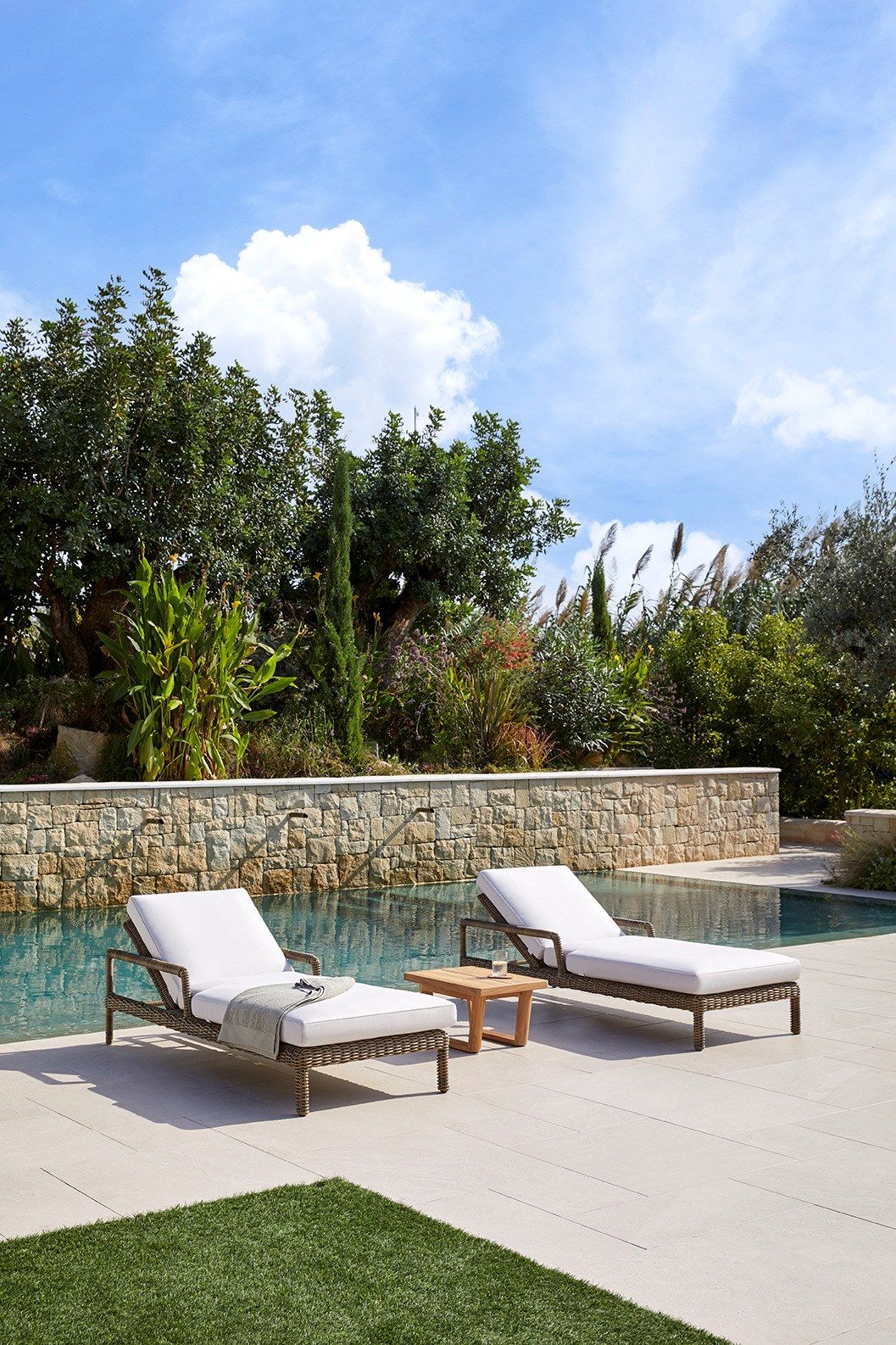 Откидная Садовая кровать с подлокотниками POINT Heritage ARCH-00016182