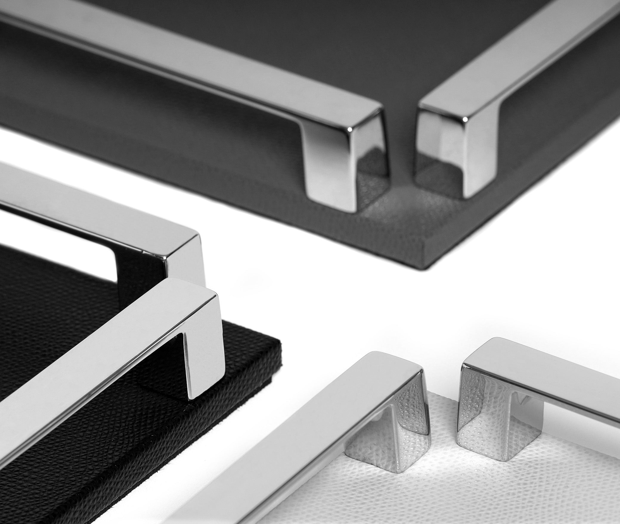 Пол Трей - 37X37 см / металл-отделка_сатин-латунь / плетеная кожа_темно-серый Pinetti G5.1425.061.055 - Вид №3