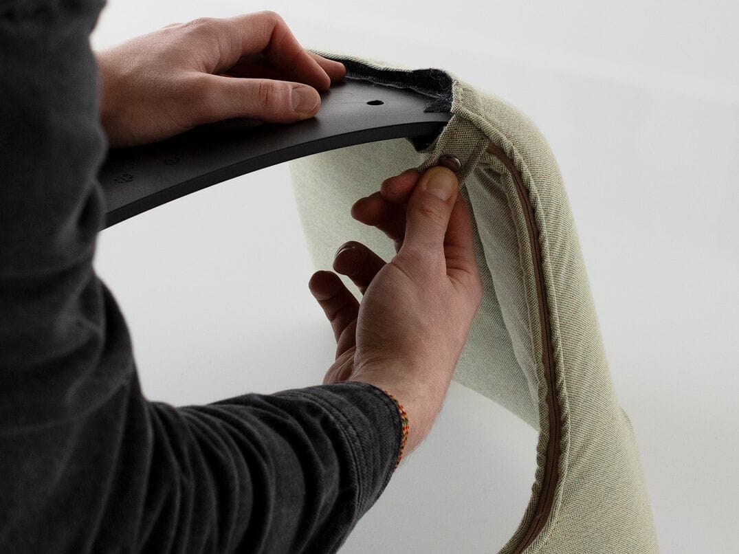 Полипропиленовый стул с подлокотниками с открытой спинкой Hay макет ARCH-00062765 - Вид №15