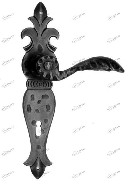 Galbusera Ручка из кованого железа на пластине  314 