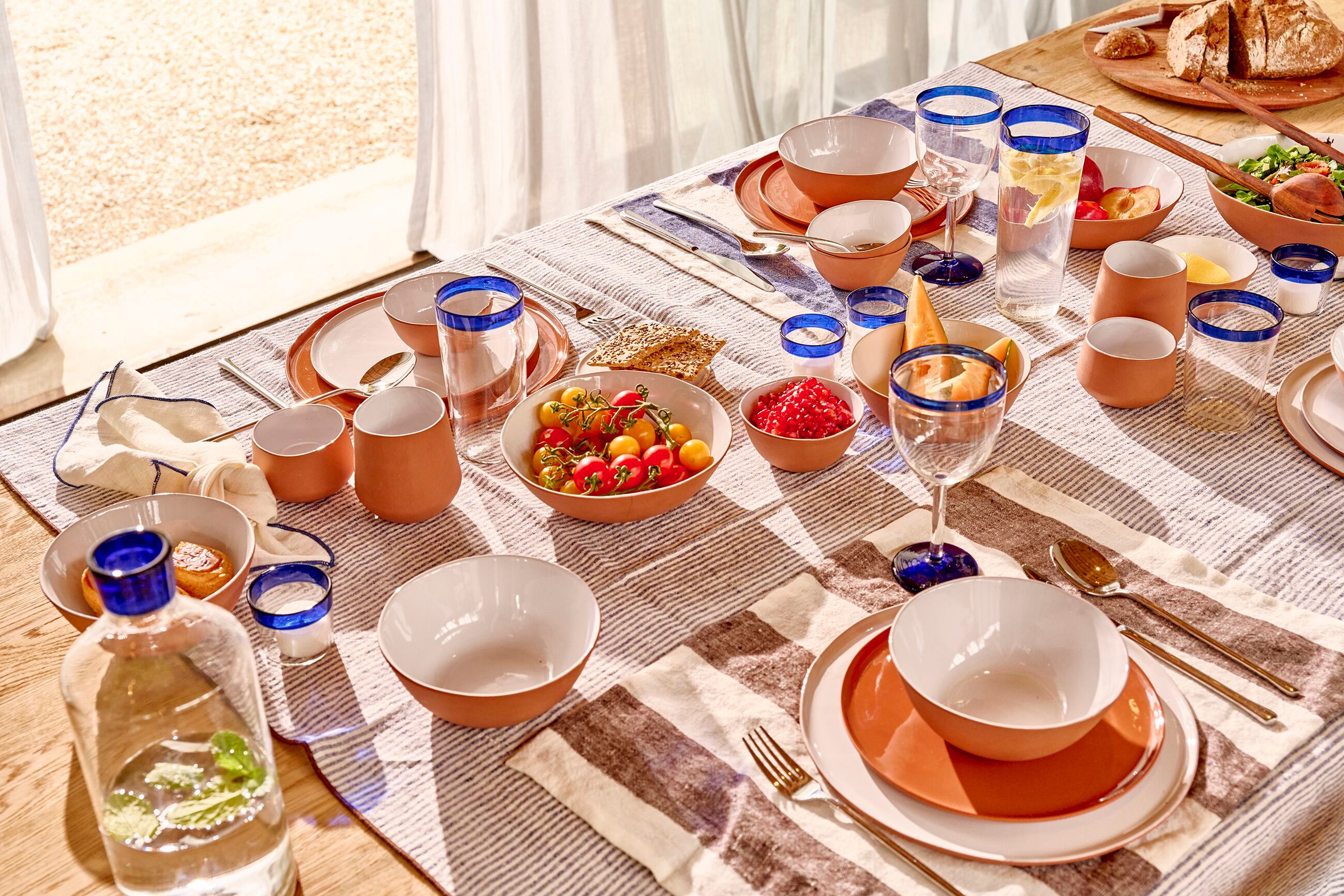 Фарфоровая круглая плоская тарелка POMAX Mariage ARCH-00122241 - Вид №2