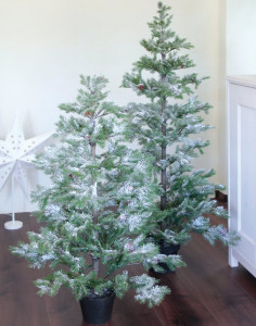 1401 819 a3 Искусственная елка со снегом и шишками, в горшке, 160 см, матово-зеленая H-andreas