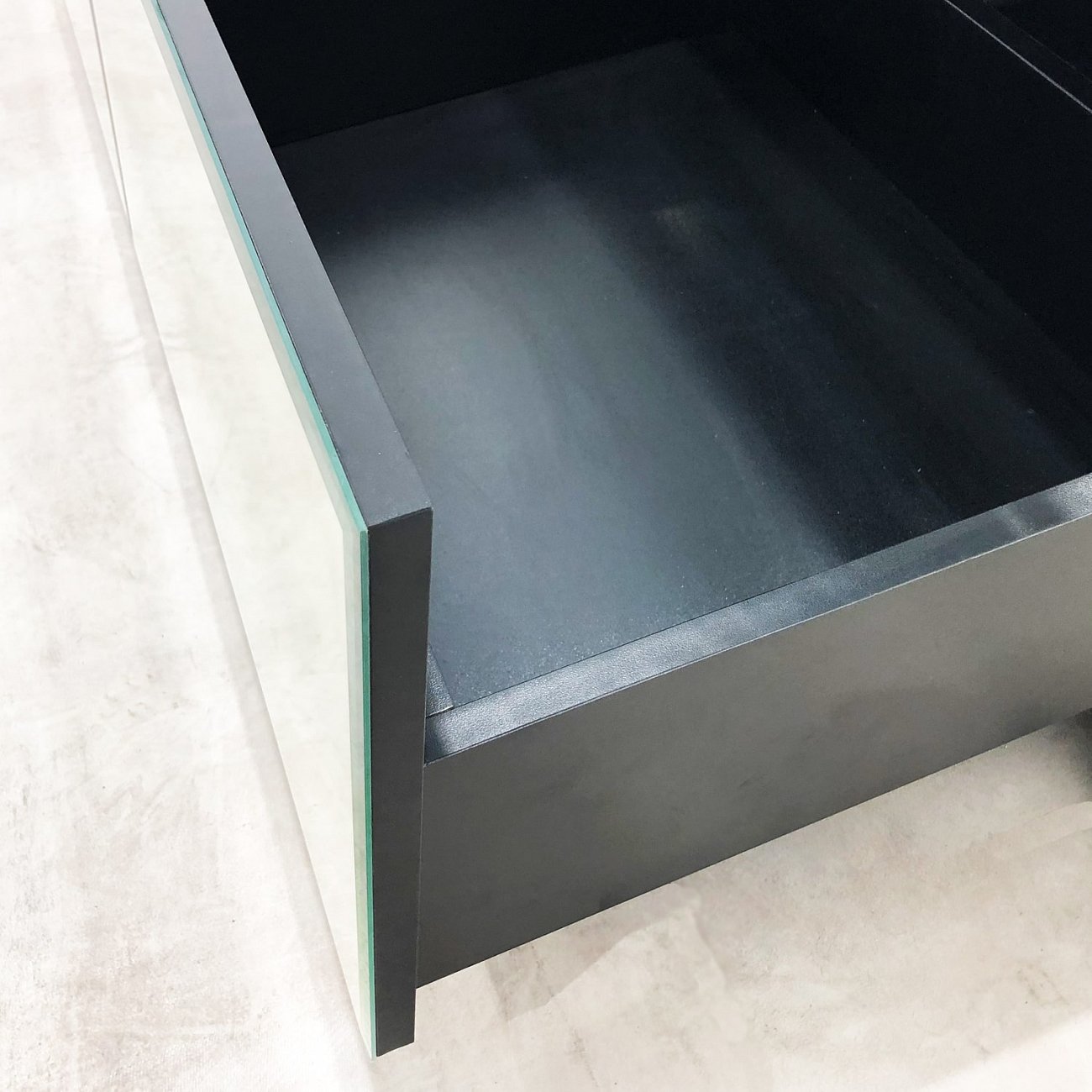 Комод зеркальный "Лэвэл" GRAUM ДИЗАЙНЕРСКИЕ 304018 Зеркальный  - Вид №2