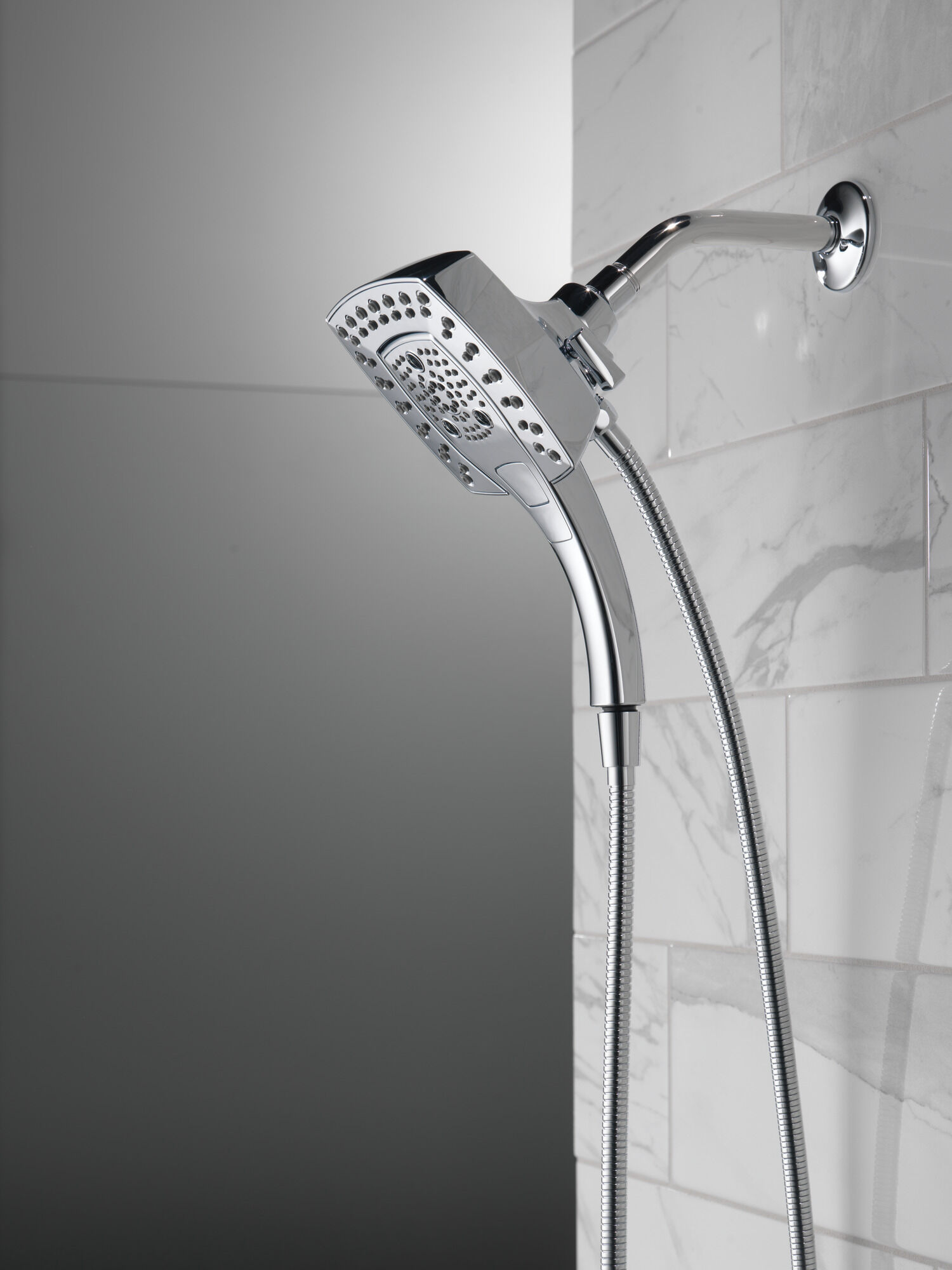 58474-25 H2Okinetic® In2ition® Душ два в одном с 5 настройками Delta Faucet Universal Showering Хром  - Вид №14