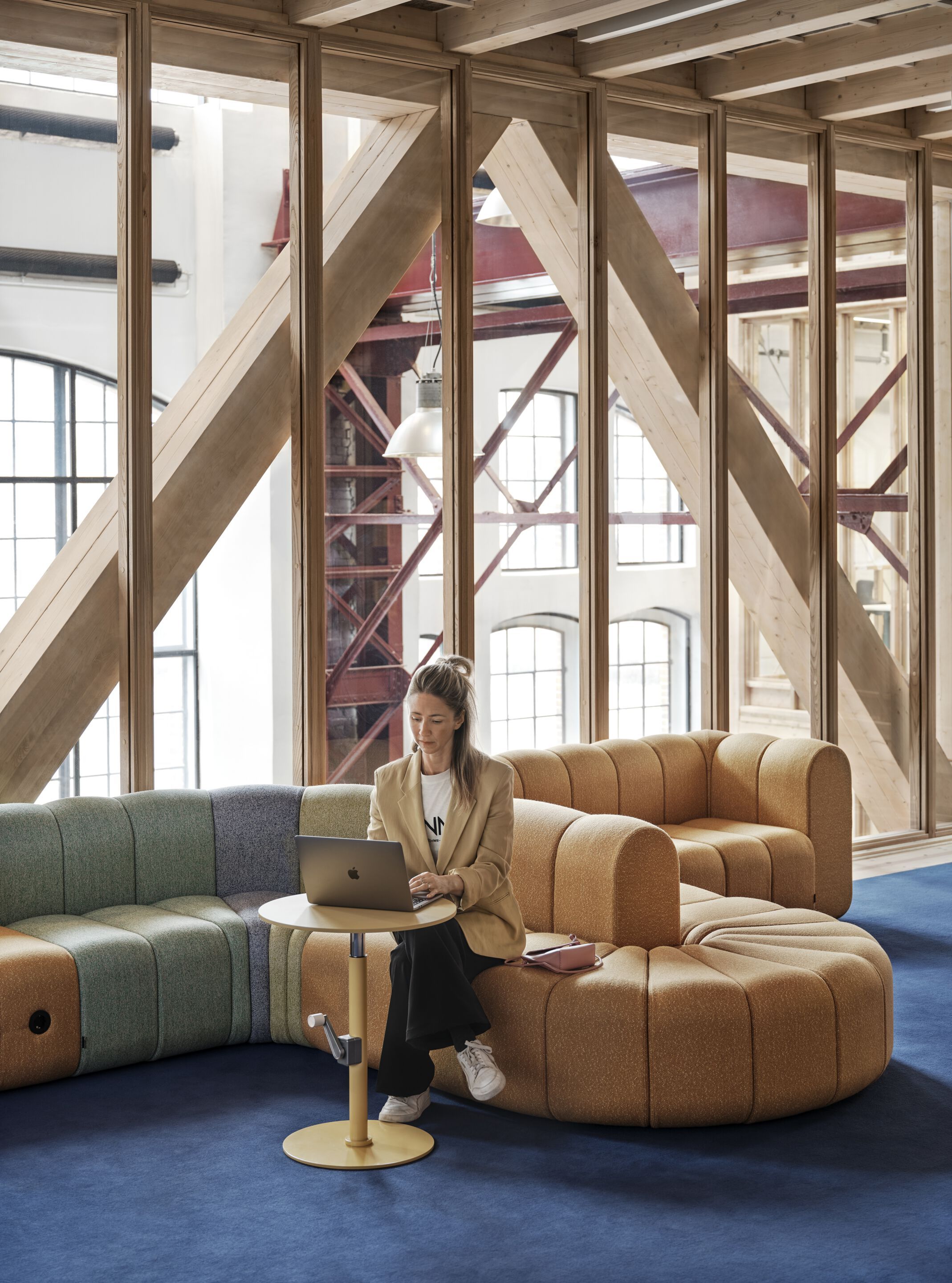 Круглый стол с регулируемой высотой Bla Station VEVA ARCH-00055700 - Вид №7