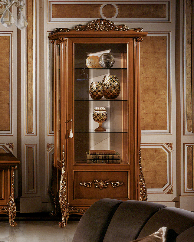 Витрина  EZIO BELLOTTI 1255 