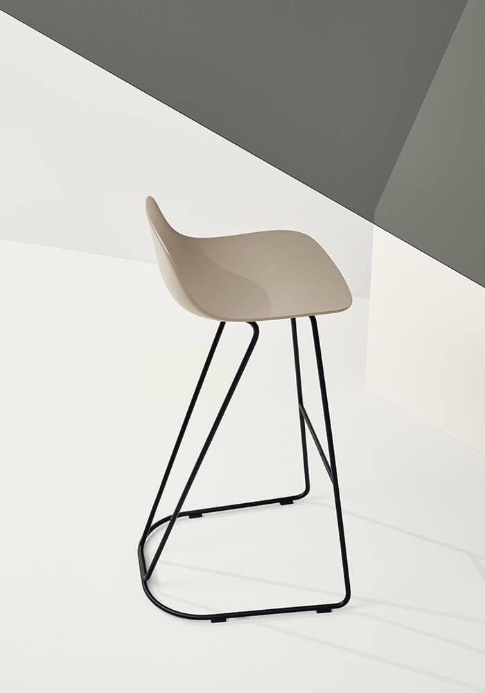 Высокий консольный табурет из полипропилена Infiniti Pure Loop Mini ARCH-00112472 - Вид №6