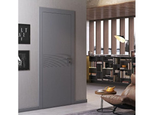 Лакированная распашная дверь