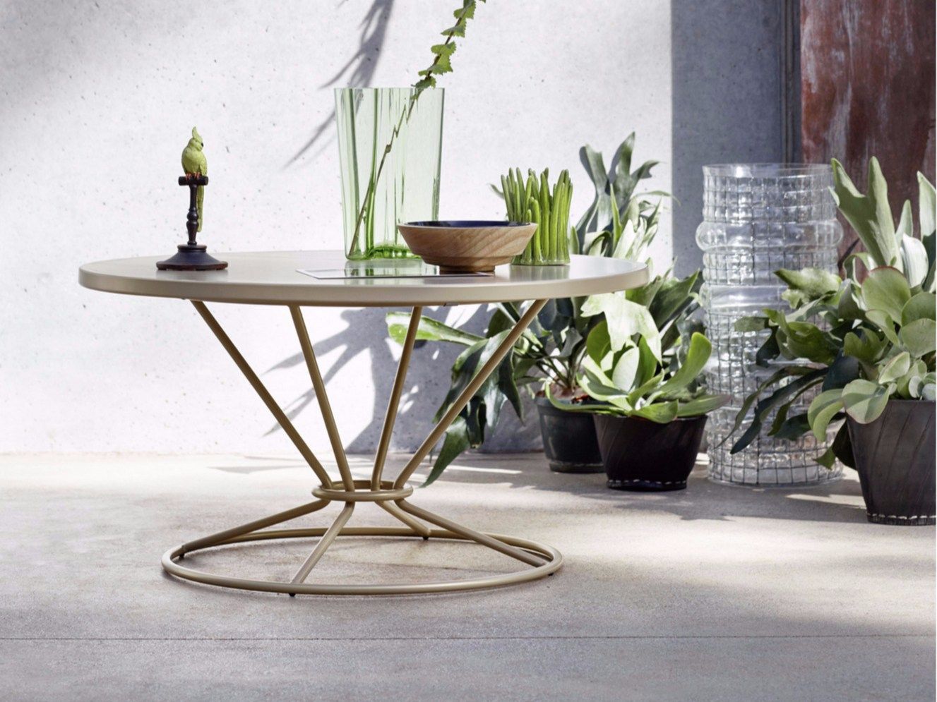 Алюминиевый круглый садовый столик Roberti ARCH-00095422 - Вид №1