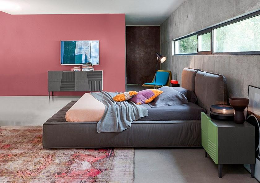 Devina Nais Мягкая двуспальная кровать со скамейкой sun-id-1430682 - Вид №1