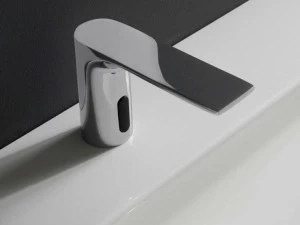 Rubinetterie Treemme Смеситель для раковины с электронным управлением Ran 2215