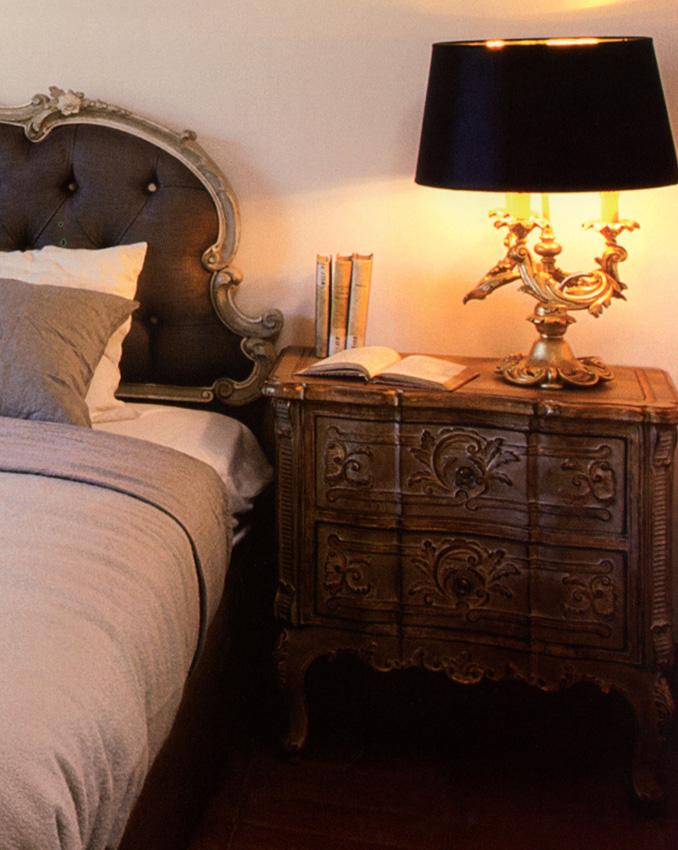 Тумбочка  CHELINI 2126 