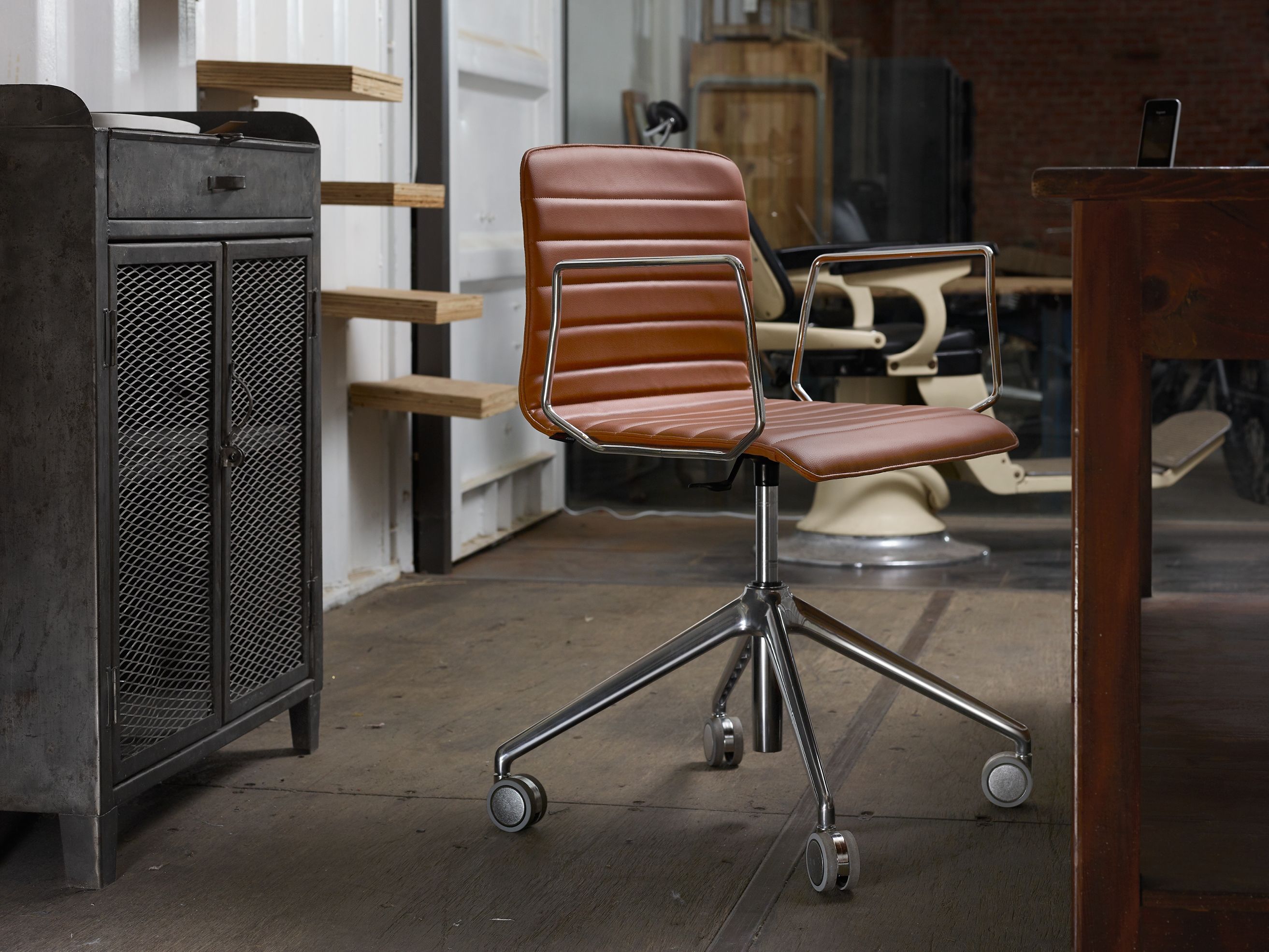 Операционный офисный стул с колесами на насесте Quinti Sedute Rudy ARCH-00028535 - Вид №5