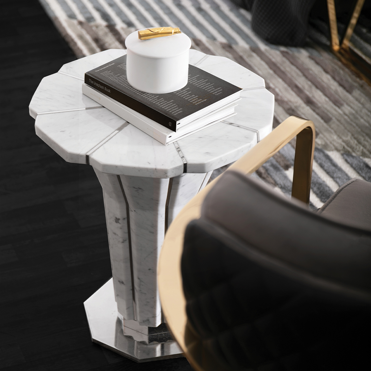 Все продукты Suspicion Outdoor Side Table Covethouse LUXXU  - Вид №1