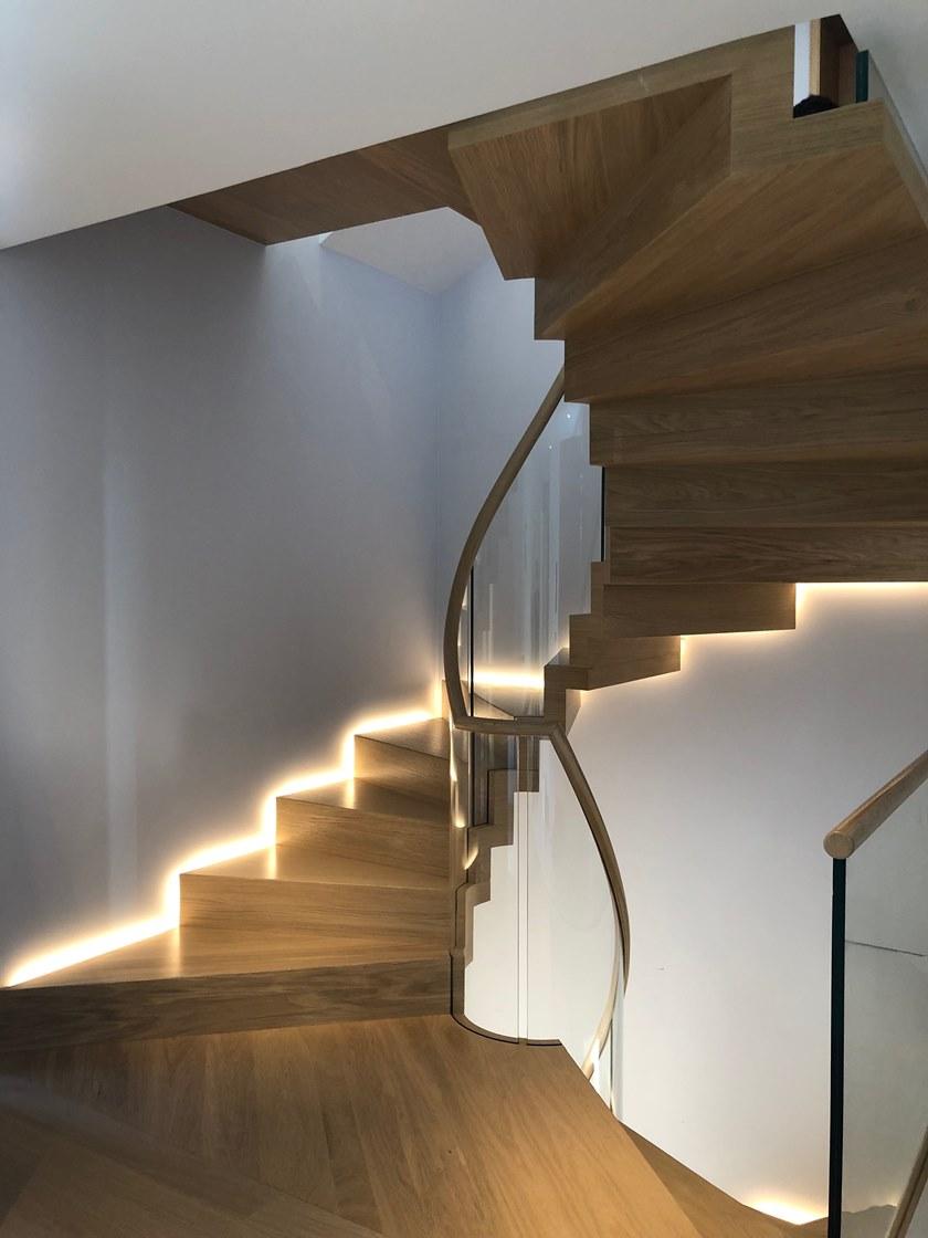 Siller Treppen Винтовая винтовая лестница из дерева со светодиодной подсветкой Zig-zag sun-id-1447413 - Вид №1