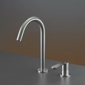 два отверстия смеситель с поворотным носиком Н. 235 мм  LTZ27 CEADESIGN