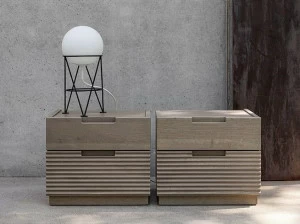 Devina Nais Прикроватная тумбочка из массива дерева с ящиками Zero.16