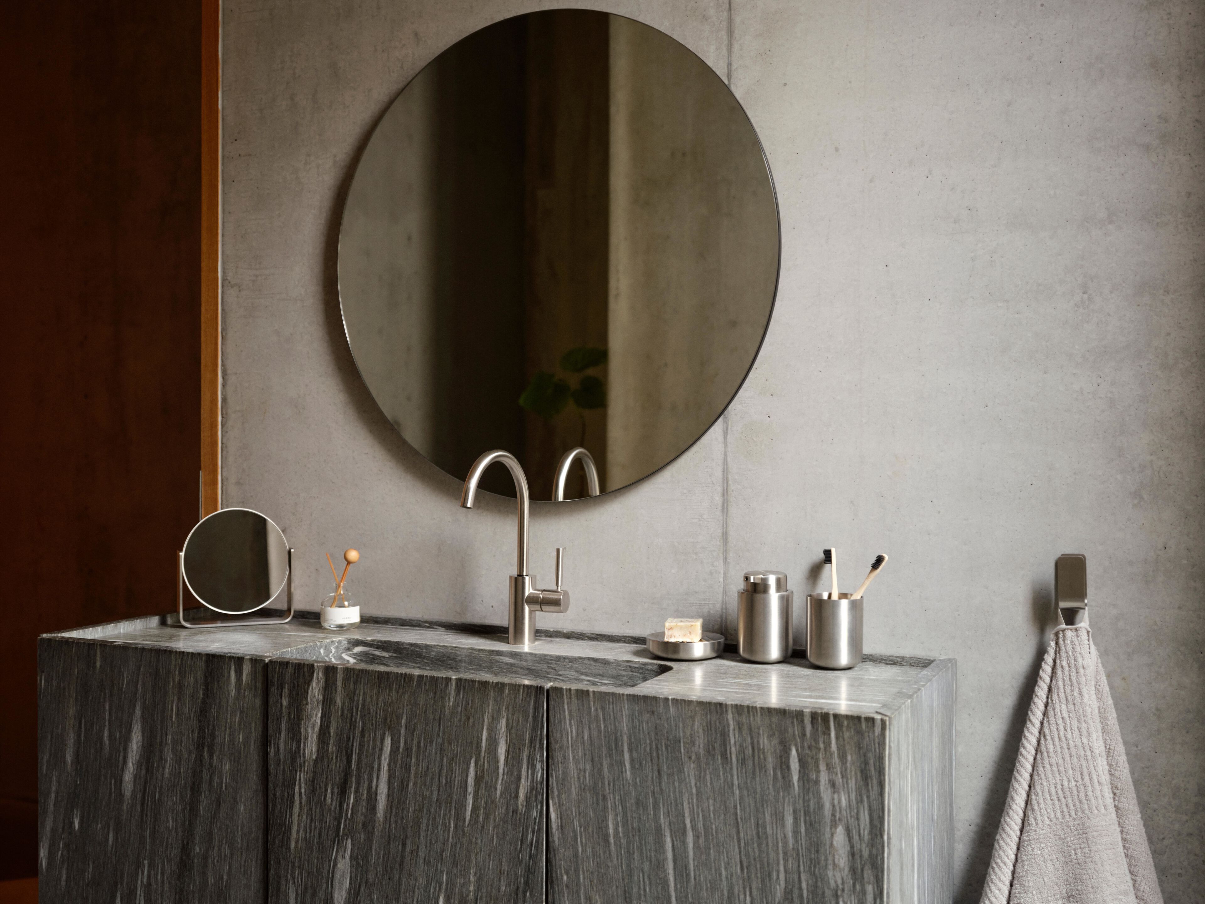 Держатель зубной щетки из нержавеющей стали ZONE DENMARK Ume ARCH-00144159 - Вид №1