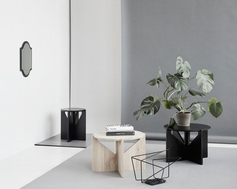 Kristina Dam Studio Низкий круглый деревянный журнальный столик  121-000-000  - Вид №1