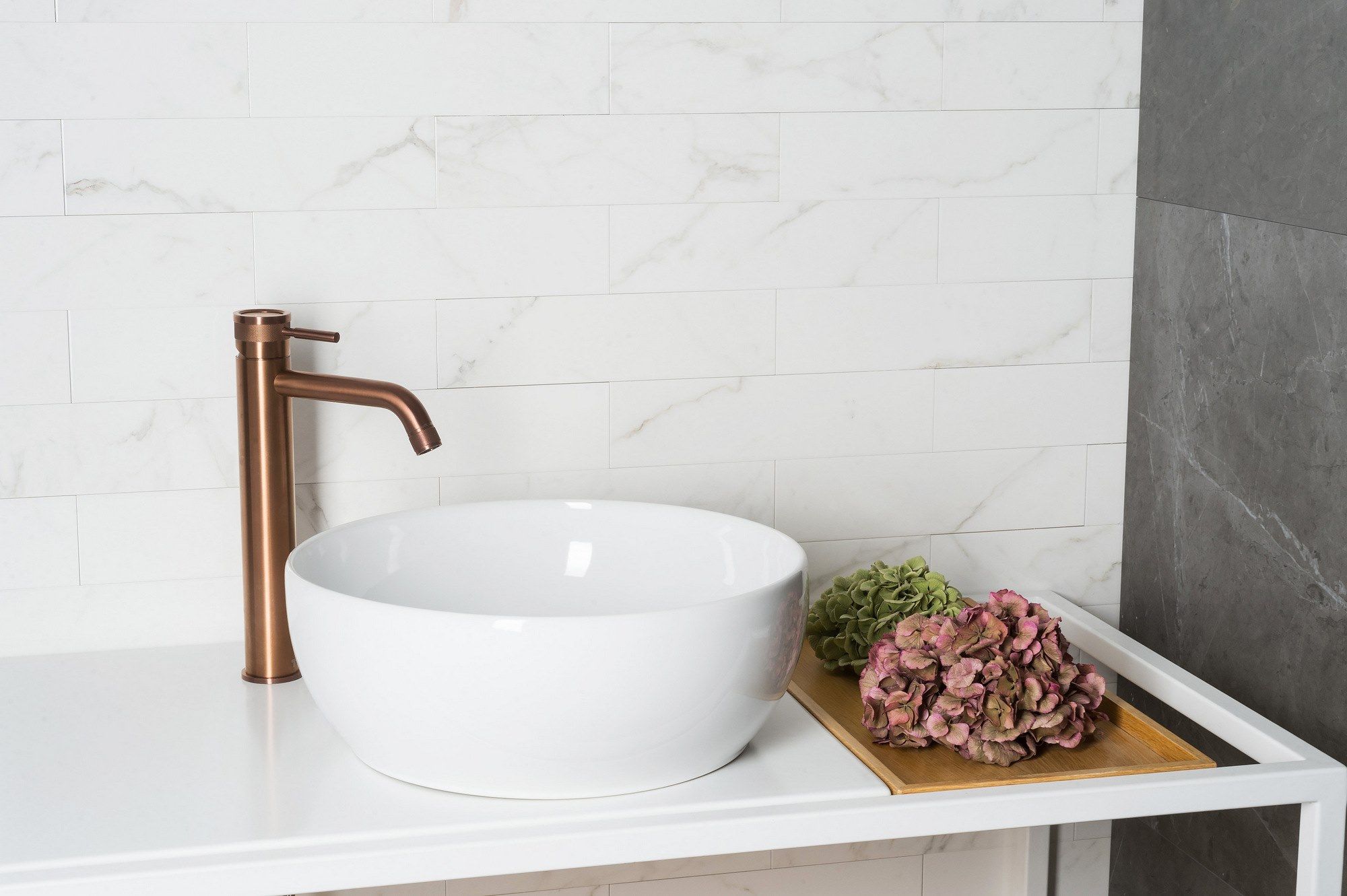 Однорычажный смеситель для раковины из нержавеющей стали с аэратором Tubico Волга ARCH-00022492 - Вид №6