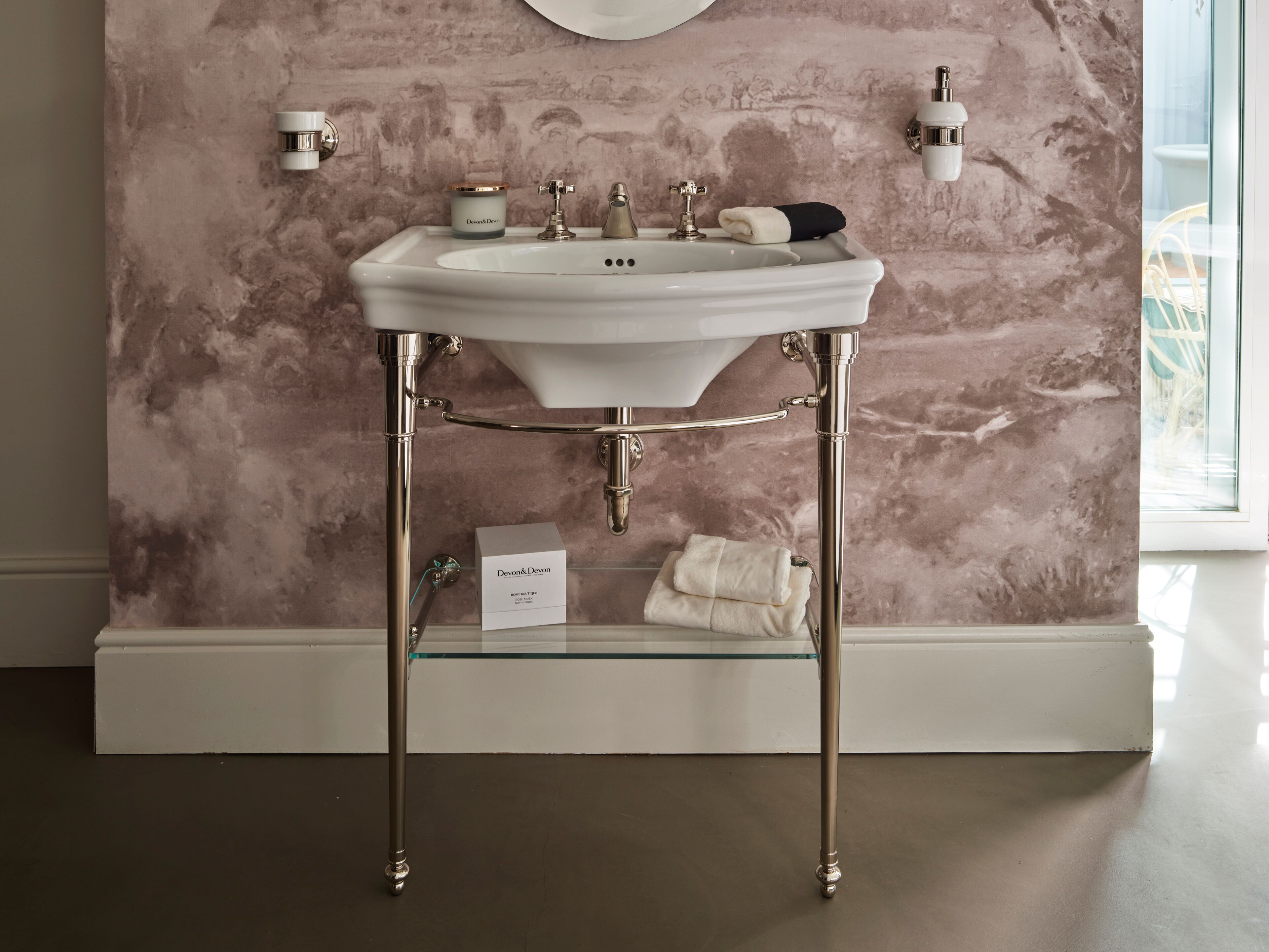 Консольный овальный умывальник с держателем для полотенец Devon&Devon ELLE ARCH-00147562