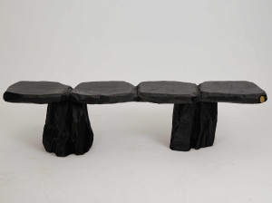 Дубовая скамья