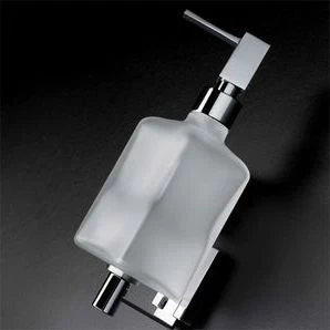 Moderno Collection аксессуары для ванной комнаты серия Quid Stilhaus