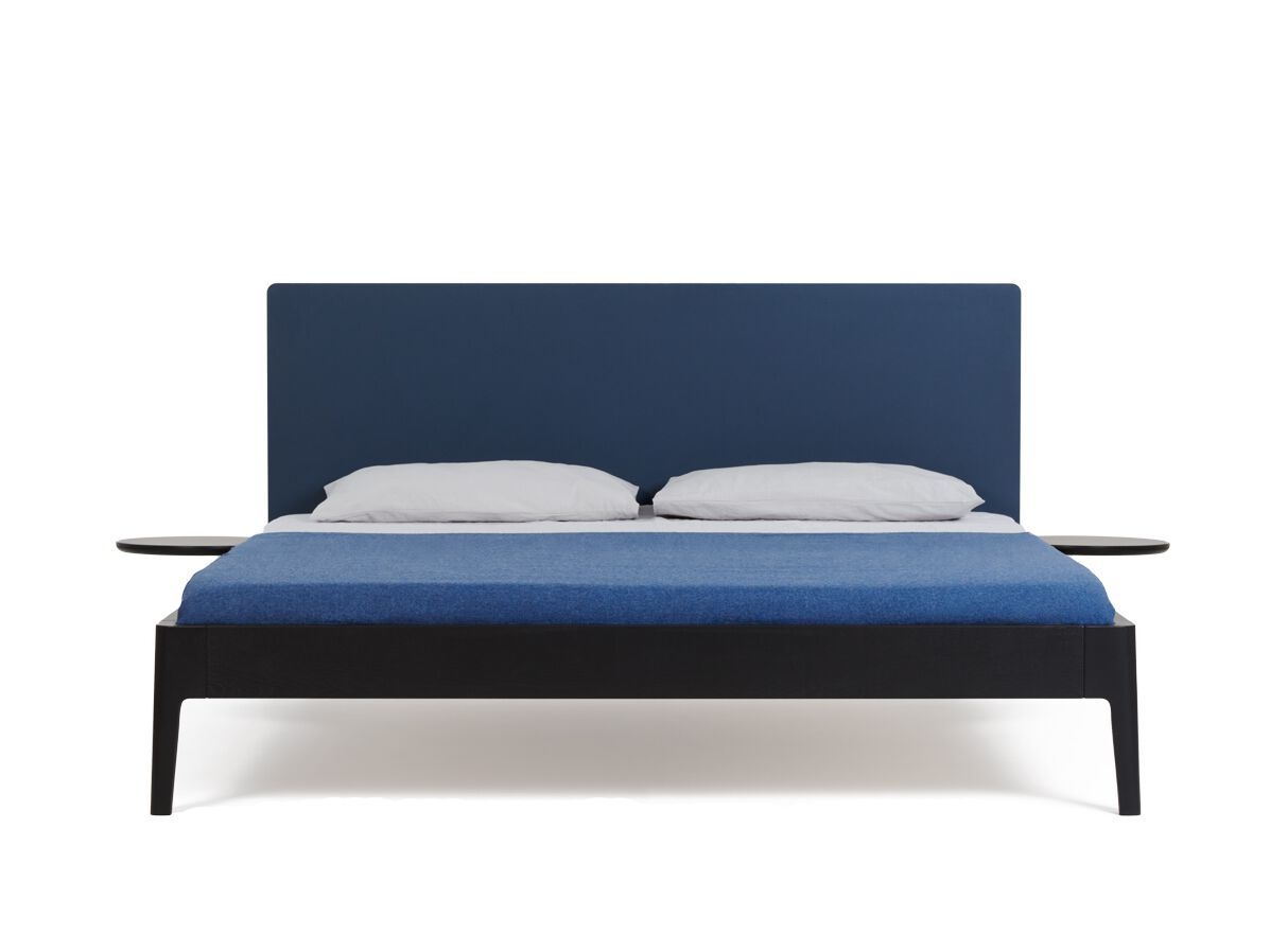 Деревянная двуспальная кровать Noah Living белье ARCH-00081699 - Вид №1