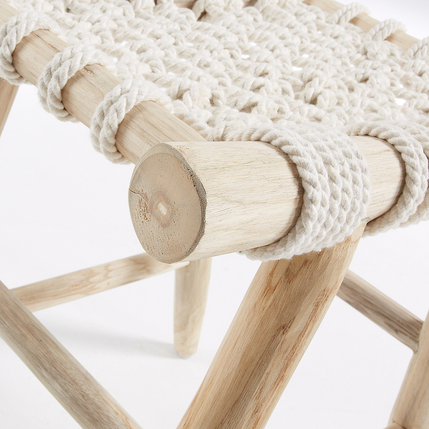 052750 Табуретка Eclipce из тикового дерева La Forma Edgard  - Вид №1