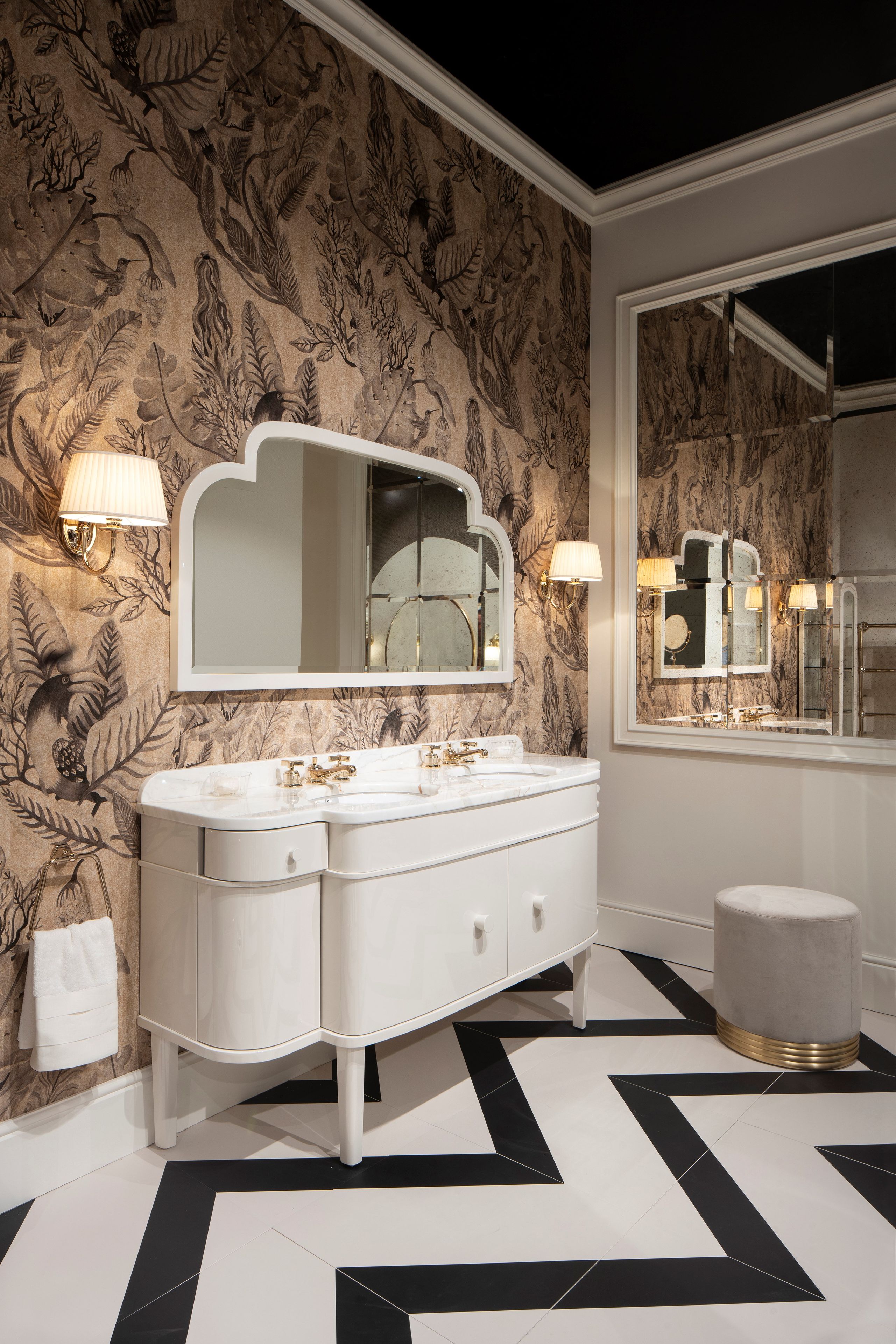 Двойной умывальник с дверцами Devon&Devon музыка ARCH-00038909 - Вид №1