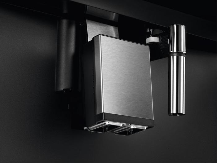 9031702 Встраиваемая кофемашина AEG KKK994500T черный STDN-0006797 - Вид №1