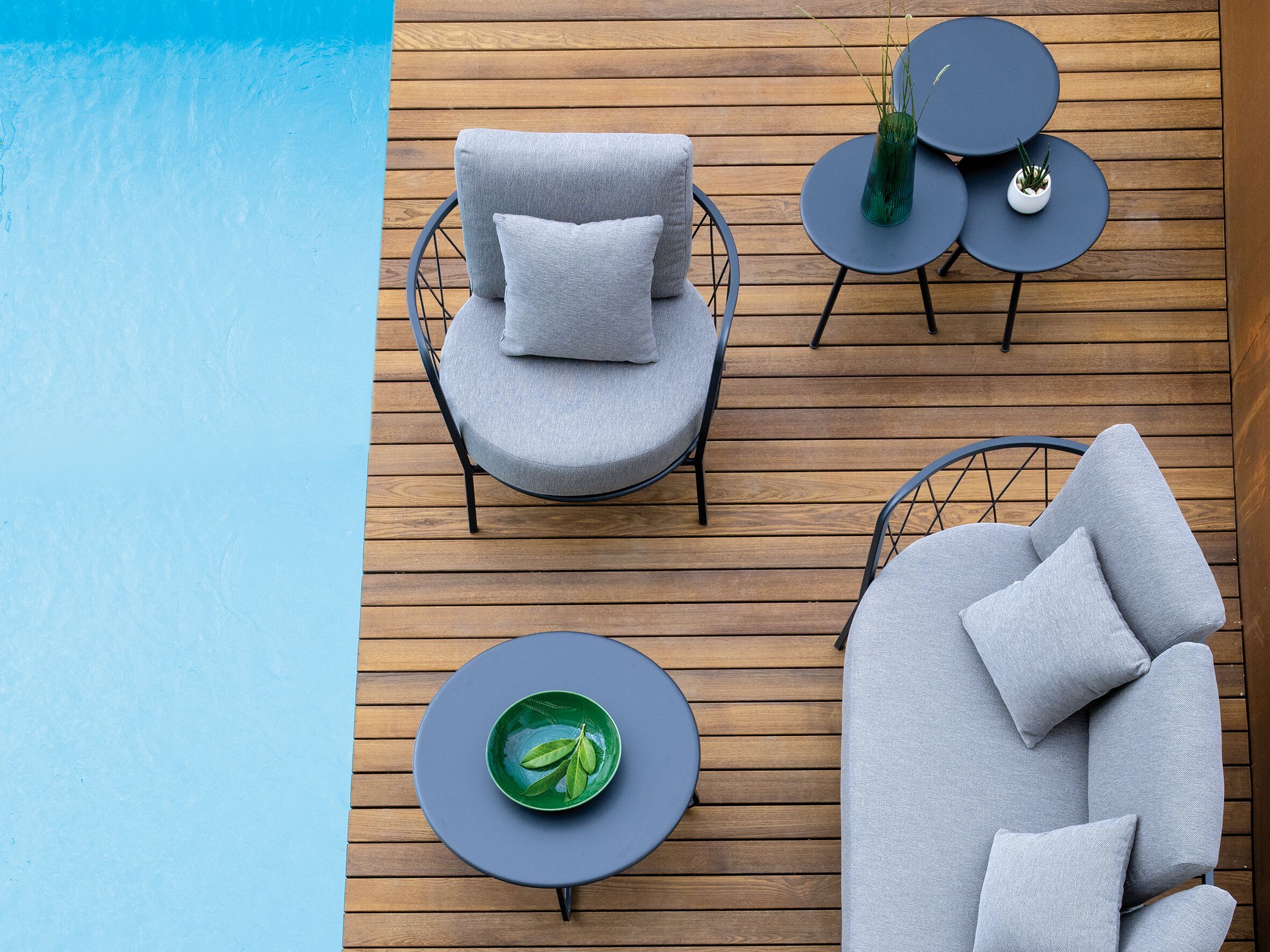 Круглый журнальный столик для сада Vermobil Daisy ARCH-00108979 - Вид №3