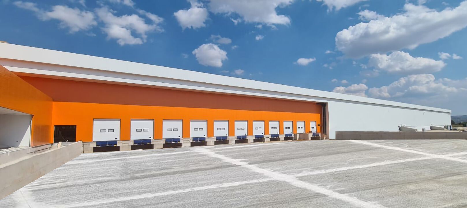 Изолированная металлическая панель для фасада ELCOM SYSTEM ТЕРМОПАРЕТЫ® ARCH-00037807 - Вид №1