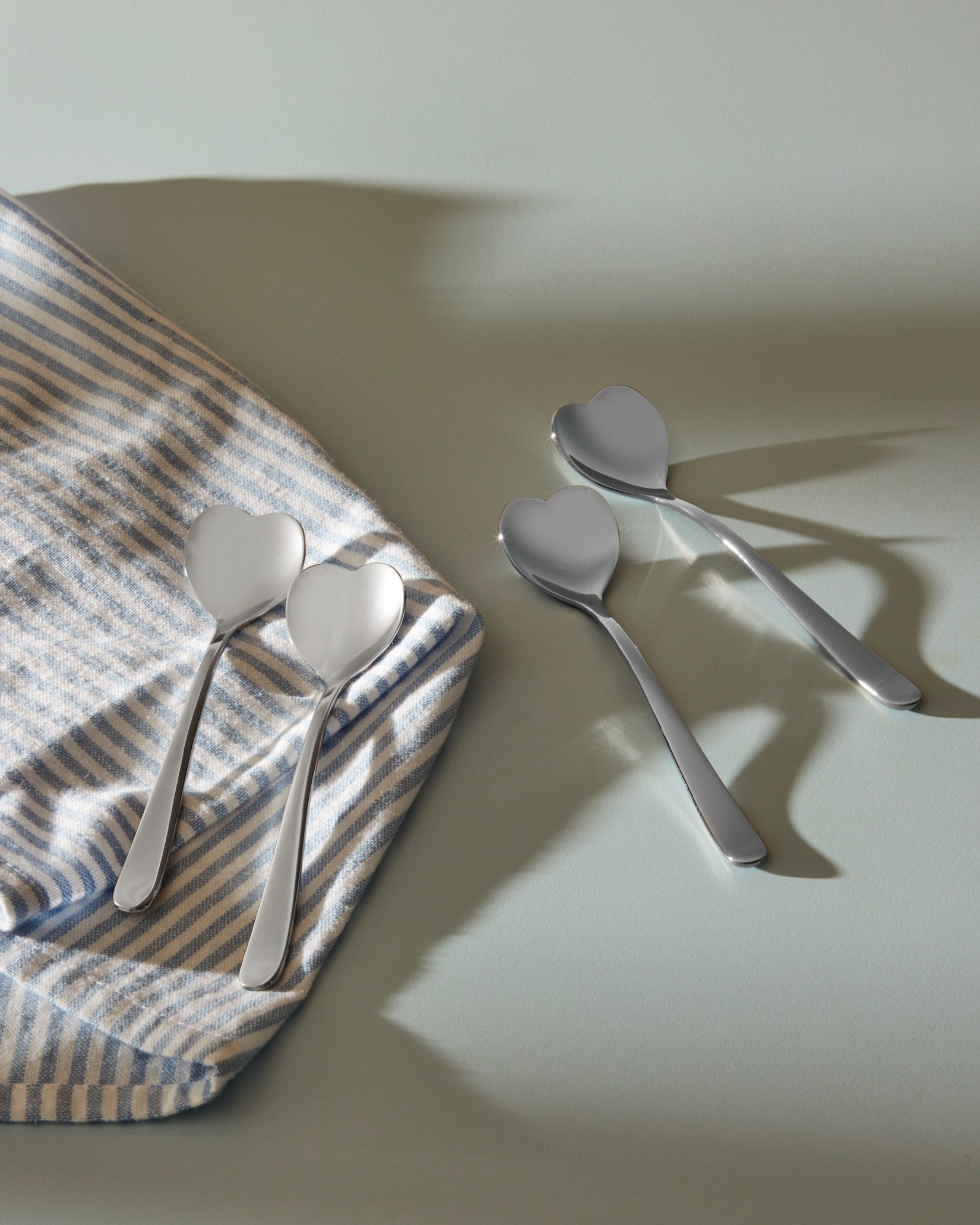 Набор из 4 чайных ложек Alessi Big Love AMMI08/7 - Вид №2