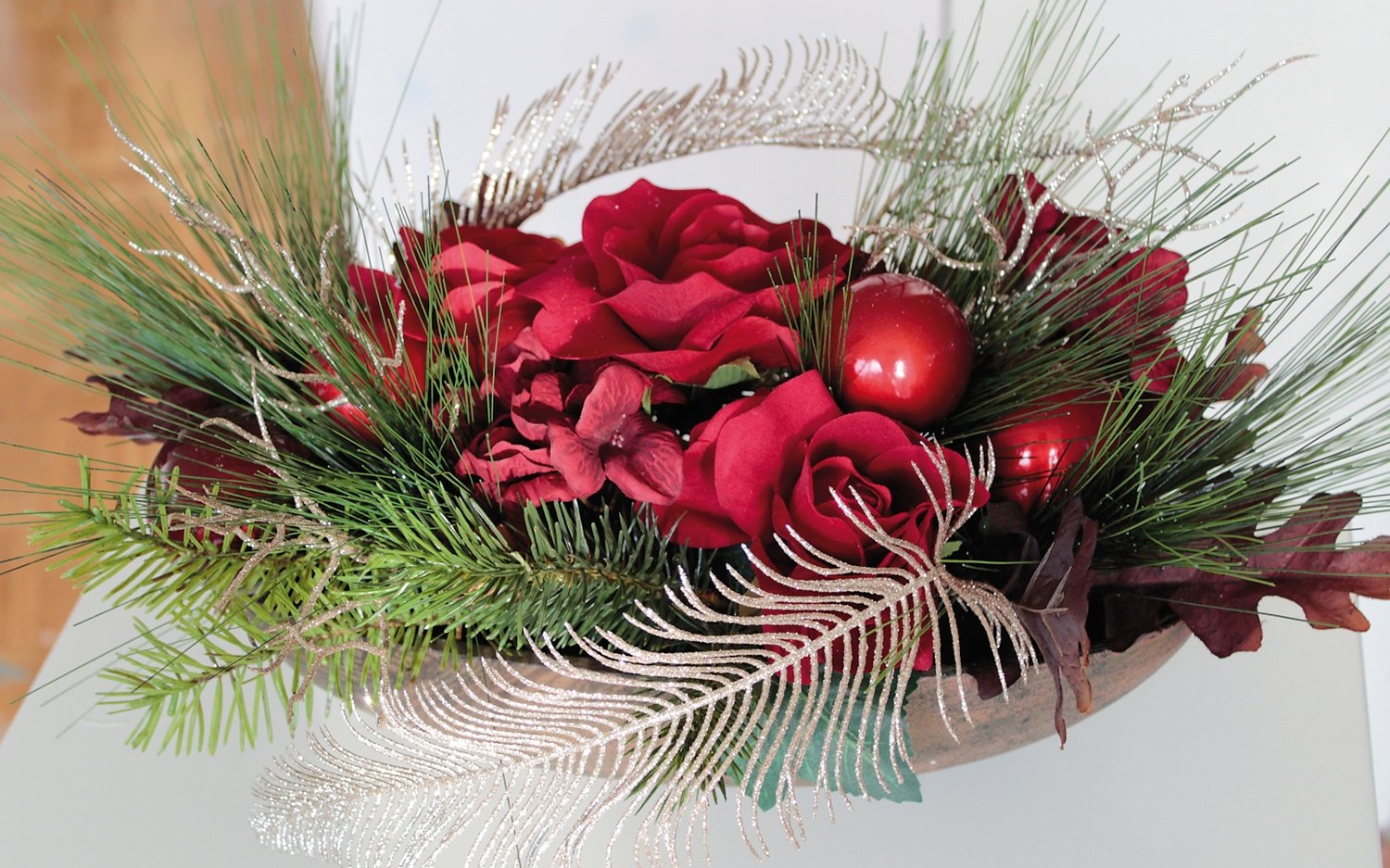 1483 444 a3 Искусственные розы-гортензия-композиция, в вазе, 28 см, красные H-andreas  - Вид №3