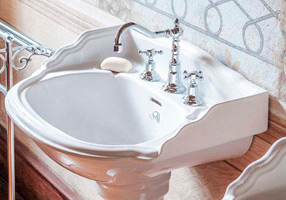 Gentry Home Центр смесителя для раковины до центра два отверстия под смеситель мм Antique Темный никель GH101650 - Вид №1