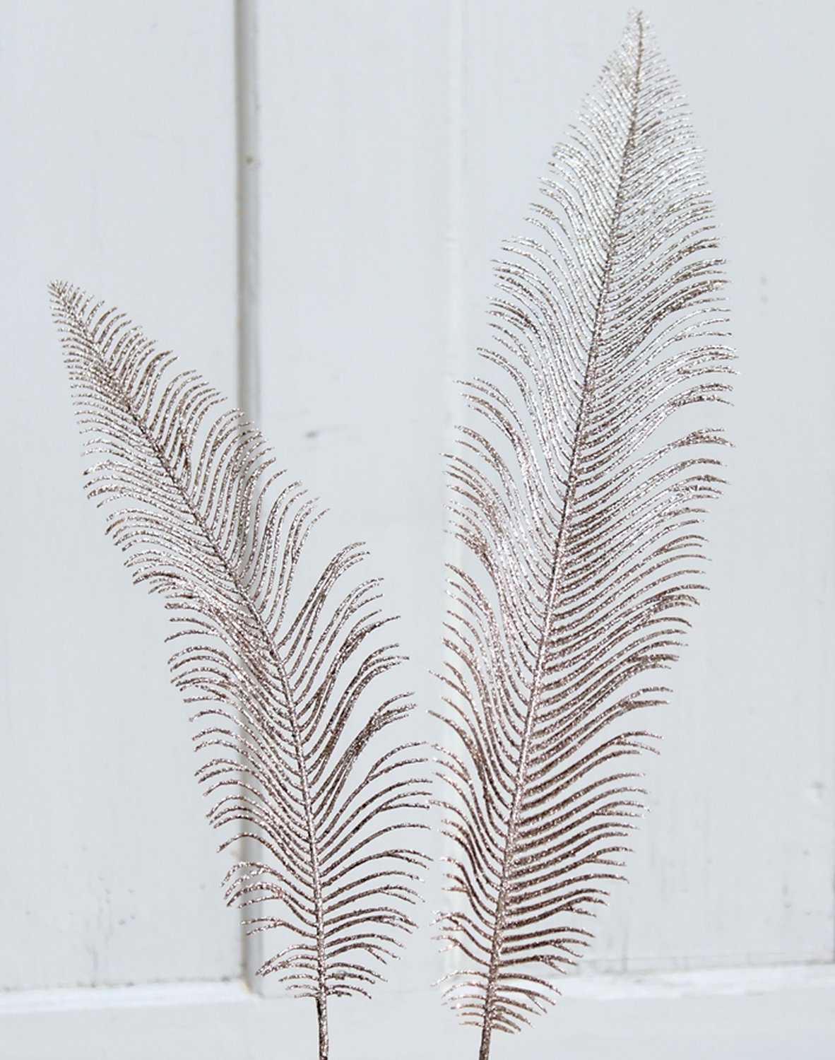 1446 996 a2 Искусственный стебель папоротника с глиттером, 78 см, серебристый H-andreas  - Вид №2