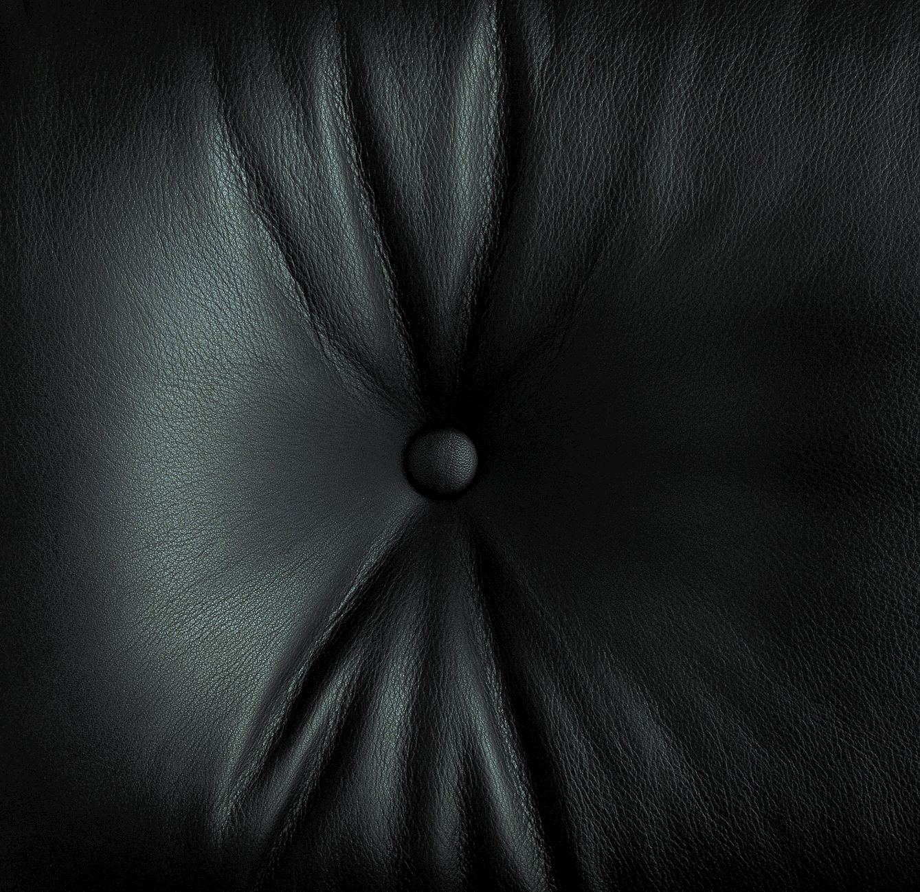 Кожаное вращающееся кресло с подлокотниками VITRA Eames Lounge Chair ARCH-00109556 - Вид №20